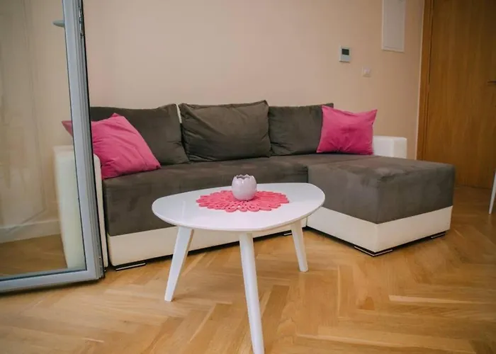Petra Studio
